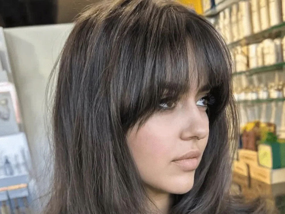 What Are The Best Haircuts and Hairstyles for Diamond Face Shapes?