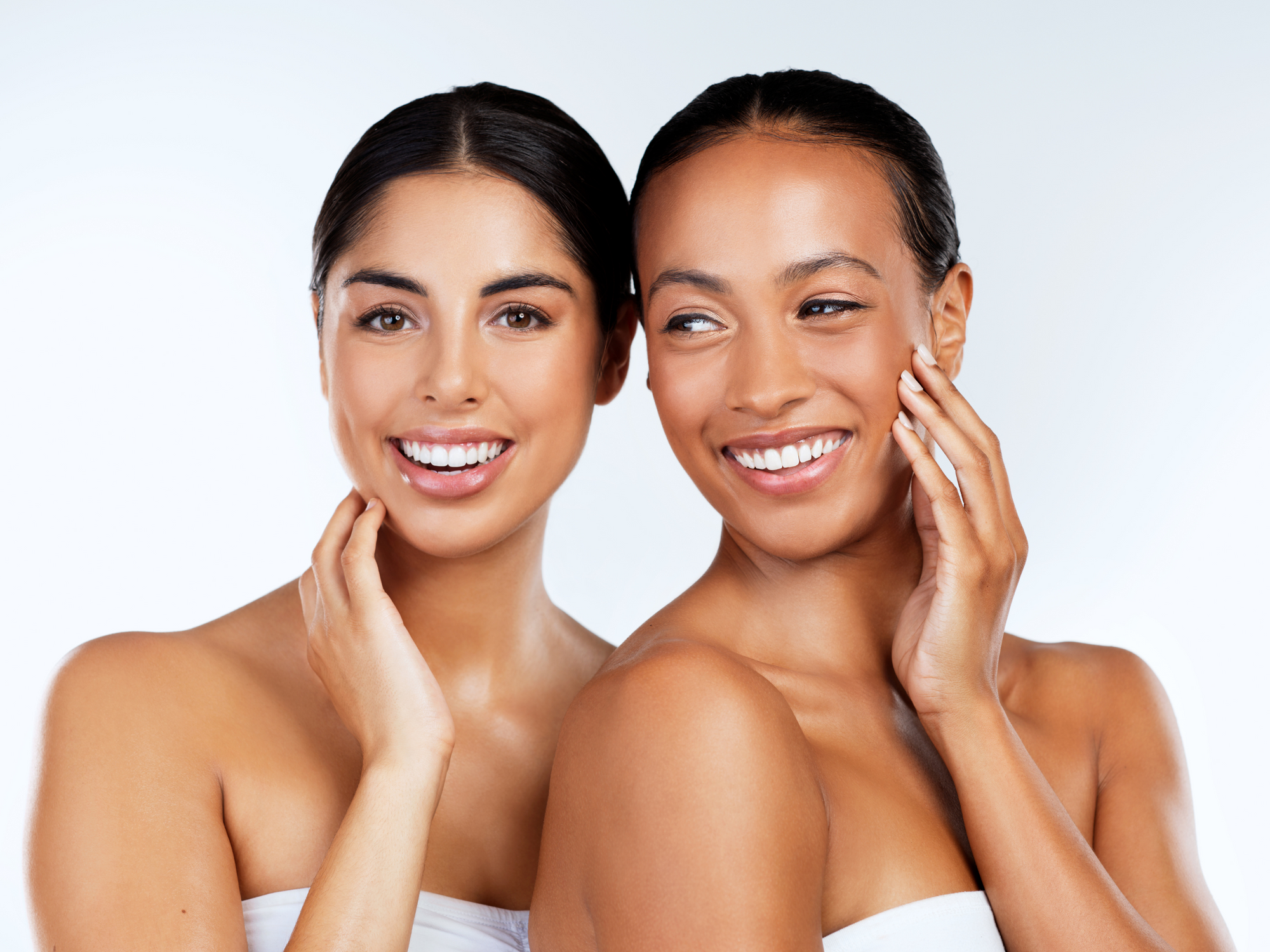 Your Go To Skincare Travel Essentials! Maintain Your Glow On The Go