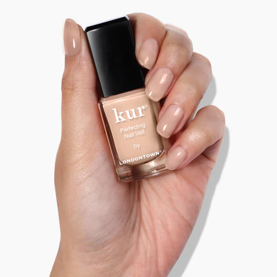 Perfecting Nail Veil