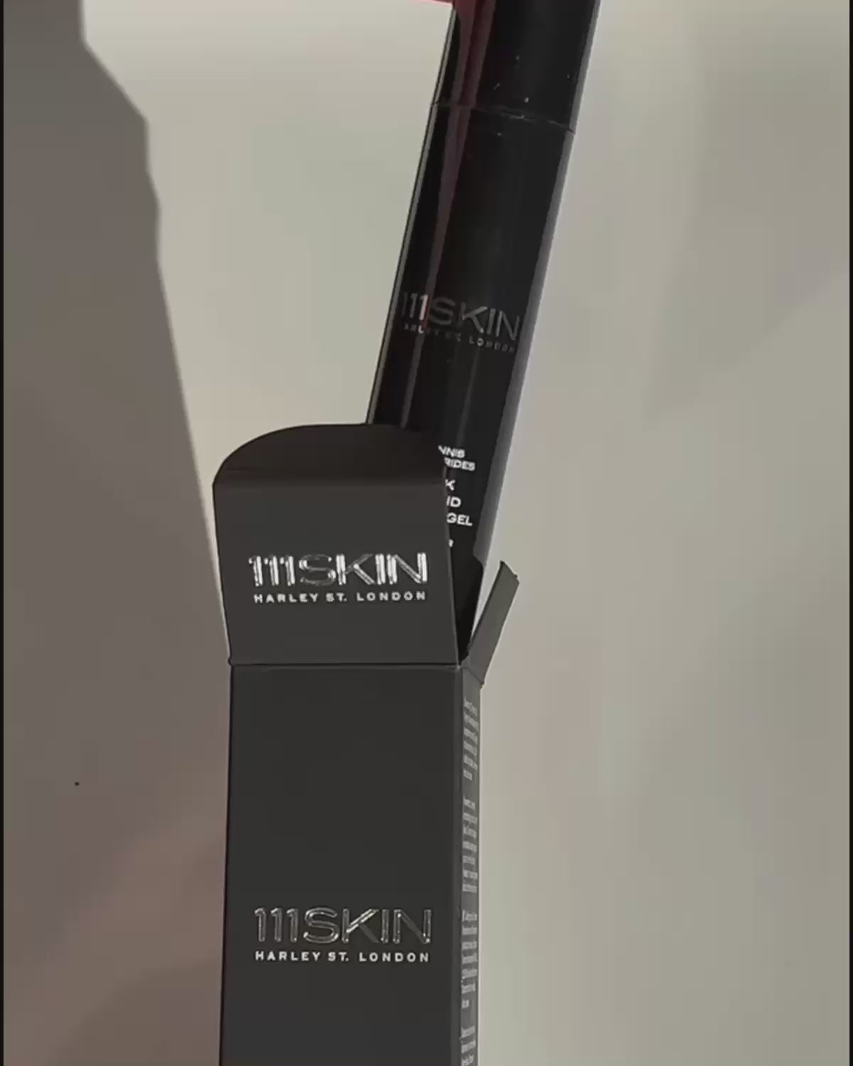 111SKIN Black Diamond Contour Gel Application Video